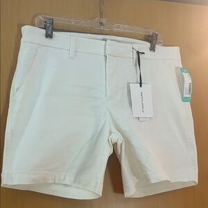 White Women's Shorts hawthorn 12
